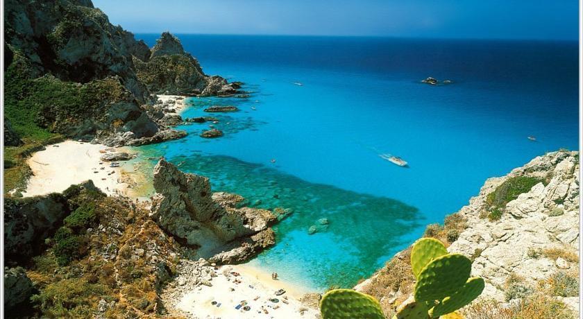 Gullo Capo Vaticano Рикаді Екстер'єр фото